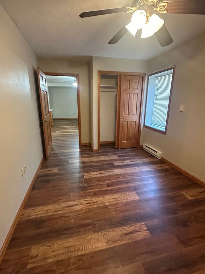 200 W 2nd St - Photo 4 of 7