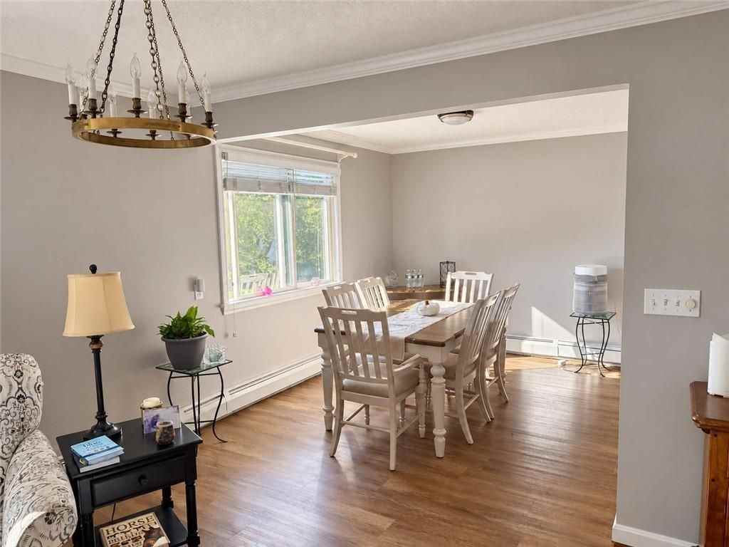 583 Pocasset Ct - Photo 3 of 19
