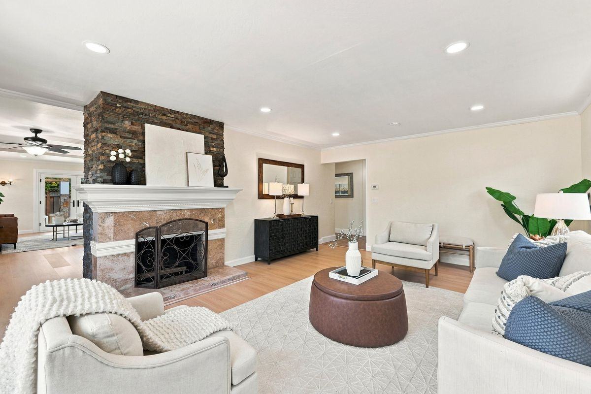 1635 Blossom Hill Rd - Photo 4 of 26