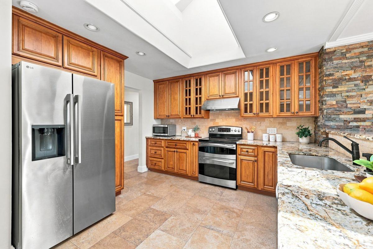 1635 Blossom Hill Rd - Photo 7 of 26