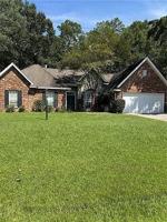 featured image of 637 Apache Dr
