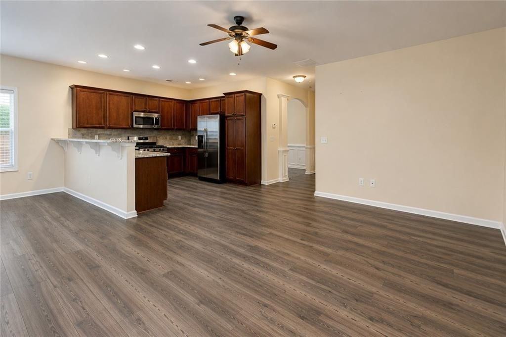 4865 Hastings Ter - Photo 7 of 25