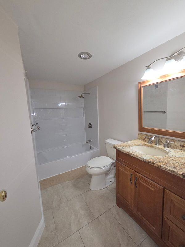 3329 Huntley Square Dr ##B1 - Photo 4 of 19