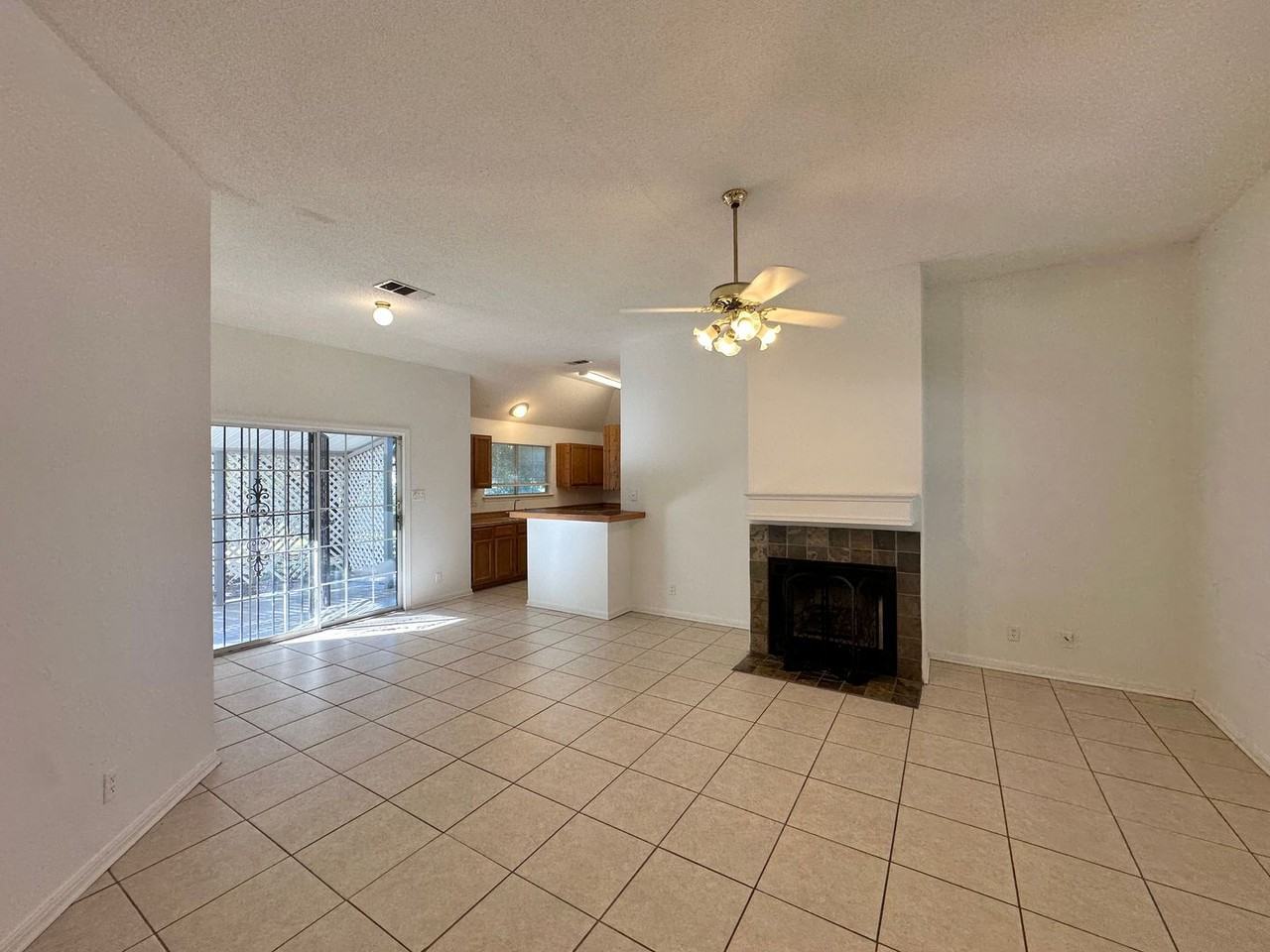 2501 Magnum Cir - Photo 2 of 23