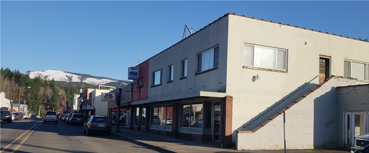 277 Main Street - Photo 2 of 3