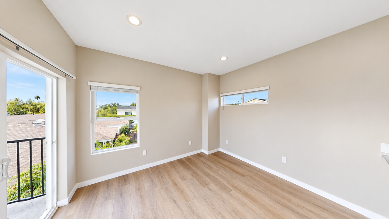 4978 Catoctin Dr - Photo 7 of 18