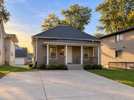 featured image of 329 S Lucas St