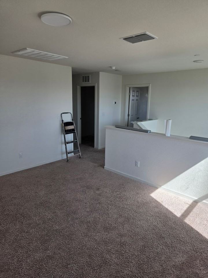 3240 Dunlop Ct - Photo 3 of 18