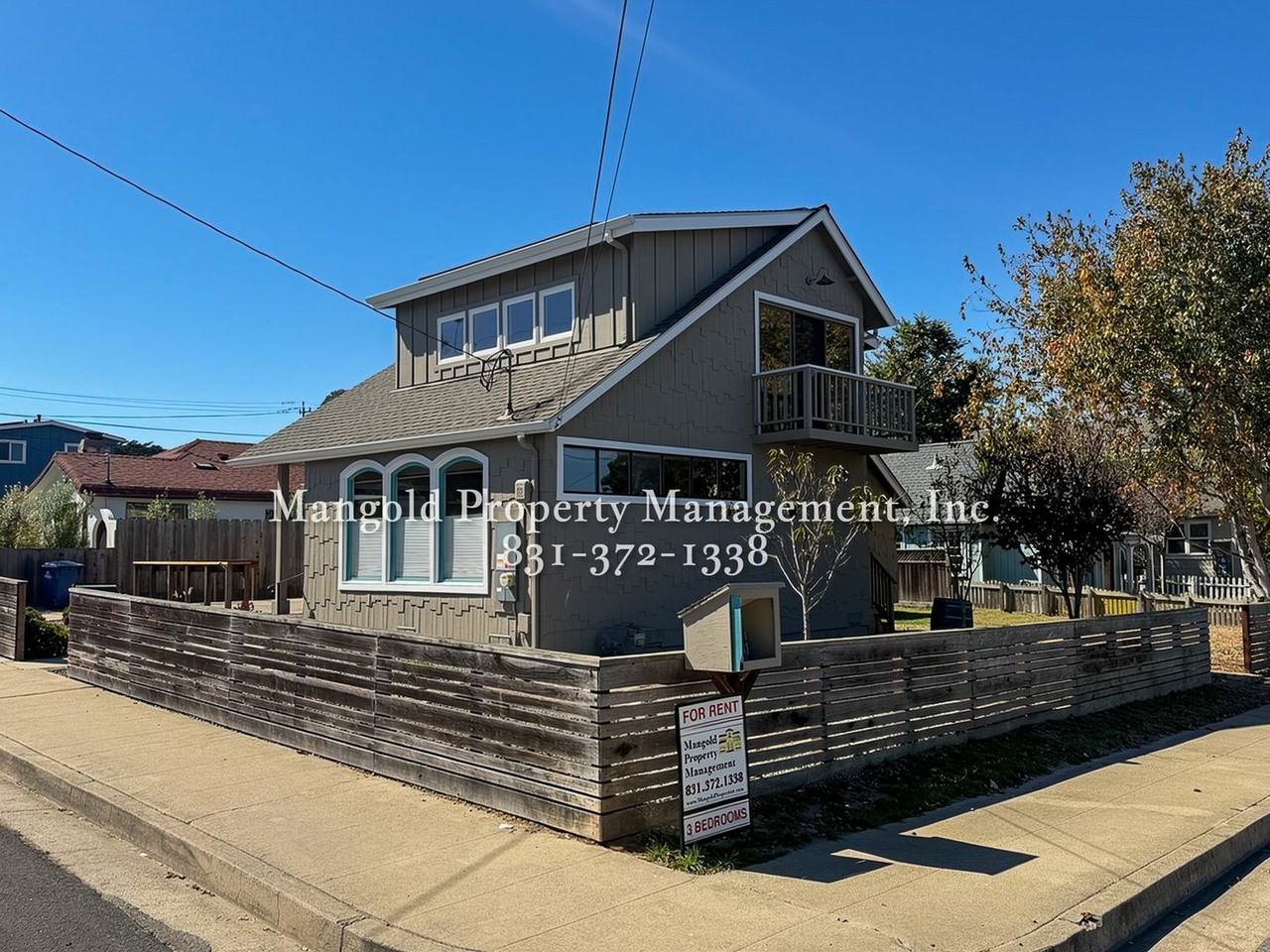 261 Spruce Ave - Photo 3 of 23