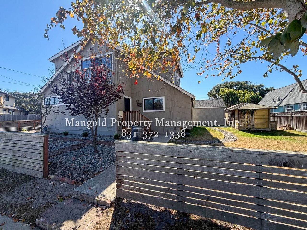 261 Spruce Ave - Photo 4 of 23