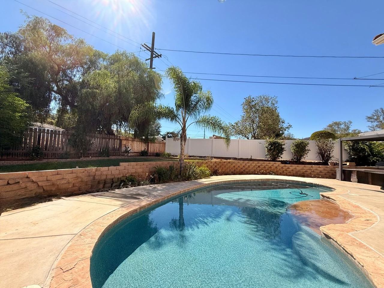 9150 Winter Gardens Blvd - Photo 4 of 5