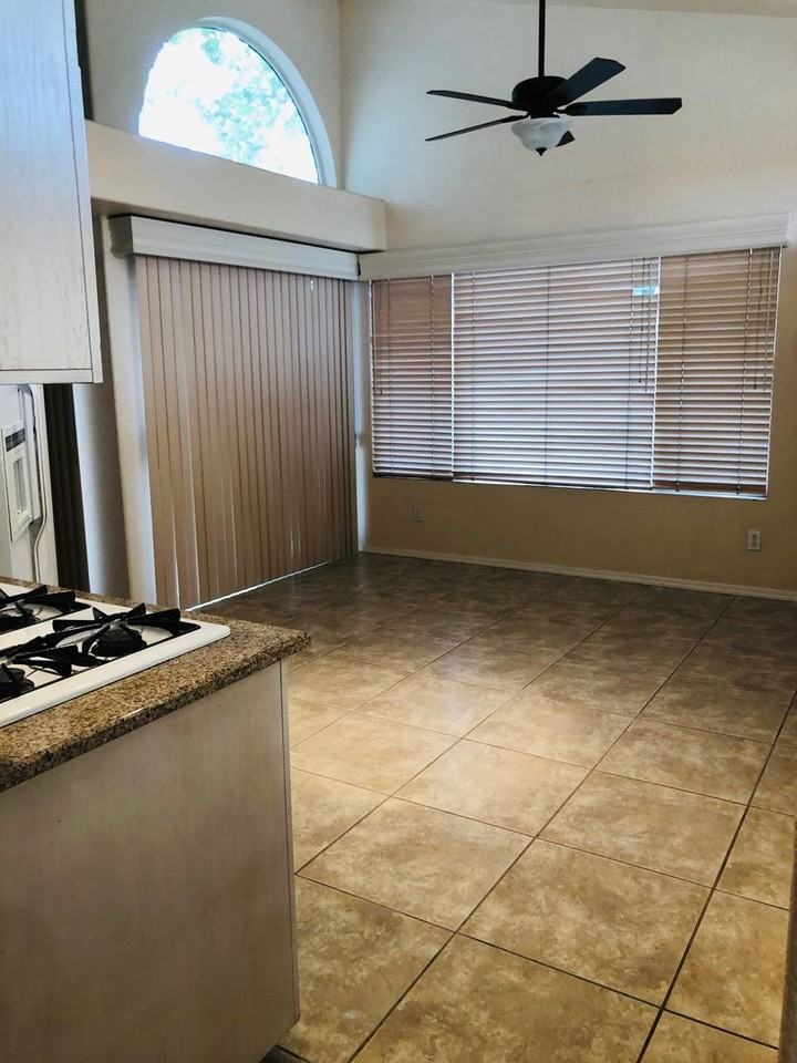 2125 Eaglepath Cir - Photo 6 of 43