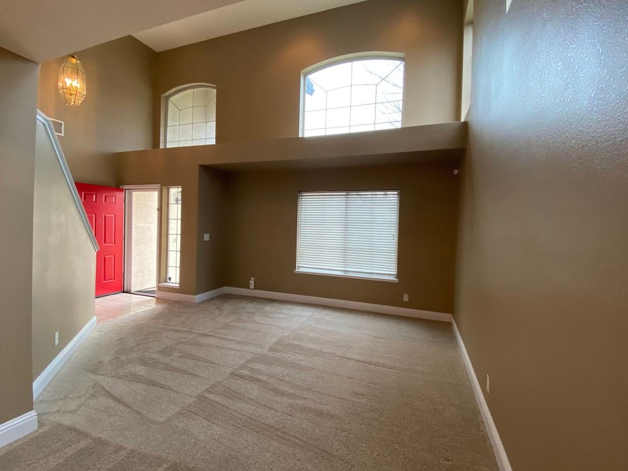 105 Honey Cook Cir - Photo 3 of 28