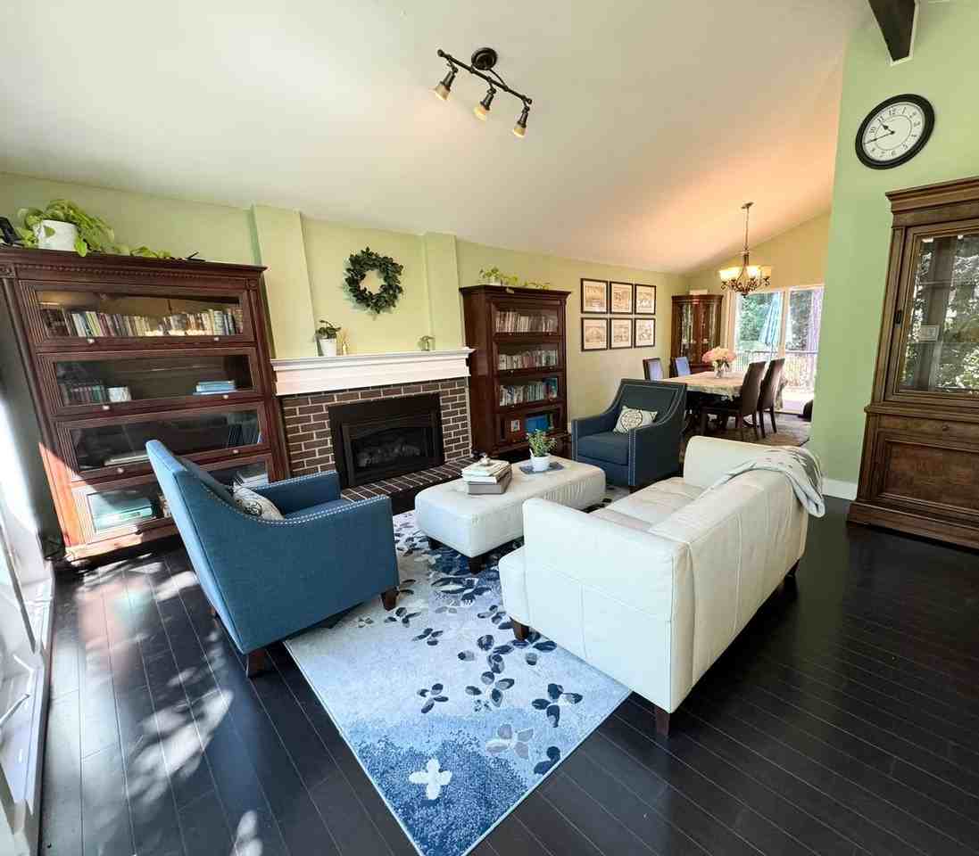 16826 Ne 35th Pl - Photo 4 of 23