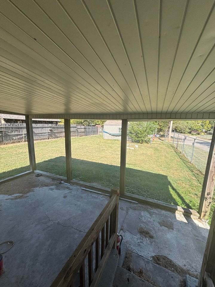 1501 W High St - Photo 3 of 20