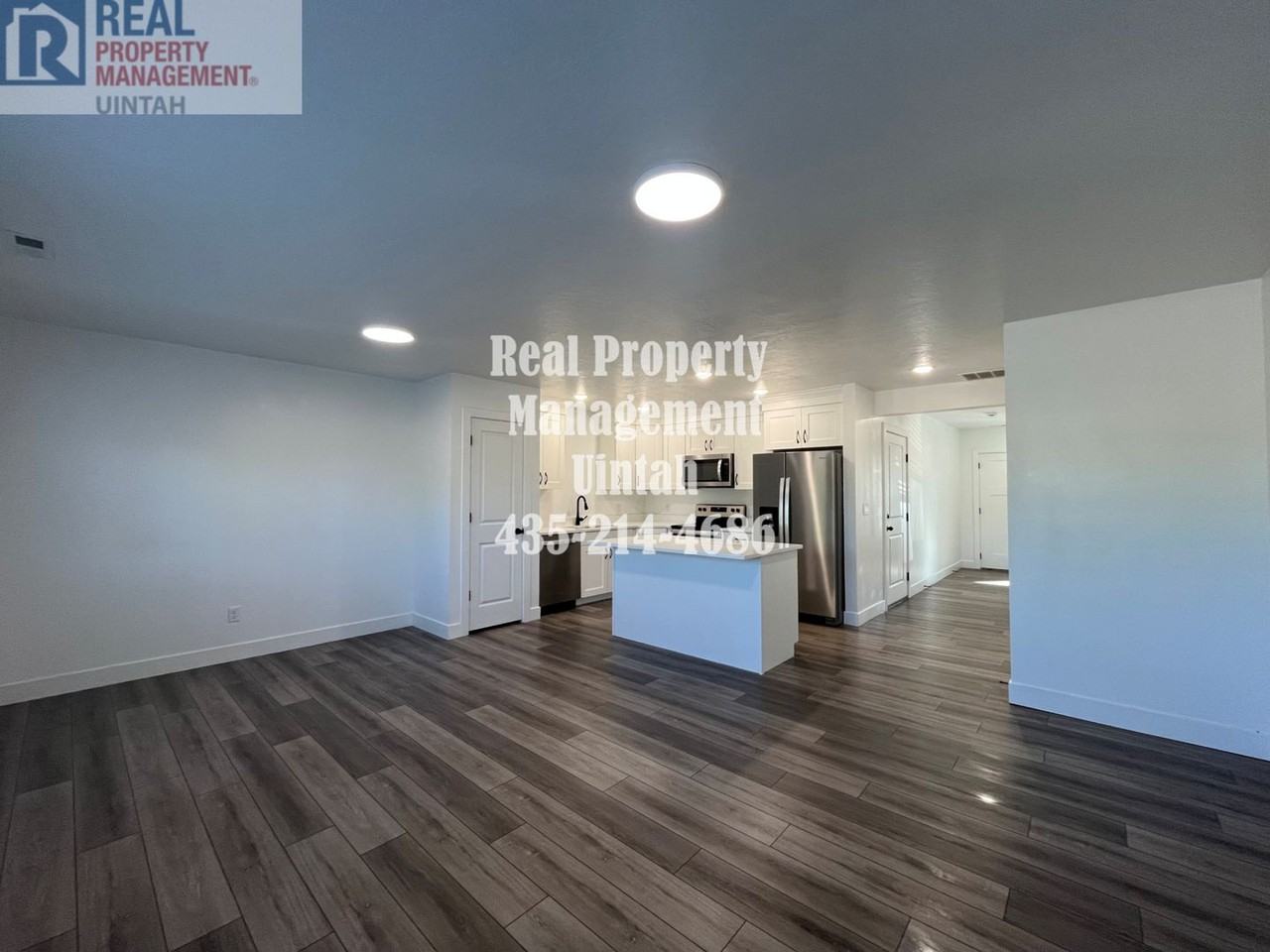 574 S Quail Run Dr - Photo 5 of 26