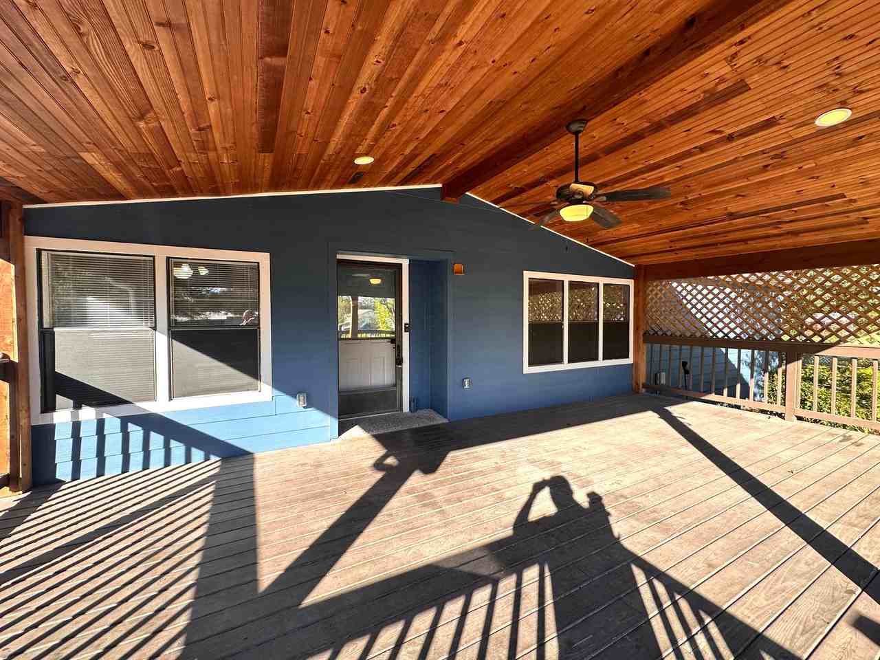 305 N Cougar Ave - Photo 3 of 28