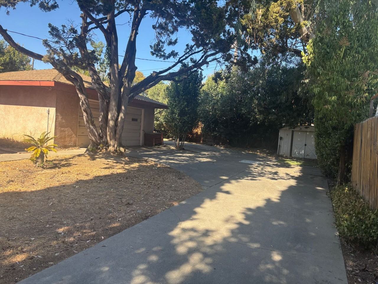 6866 Buena Terra Way - Photo 3 of 9