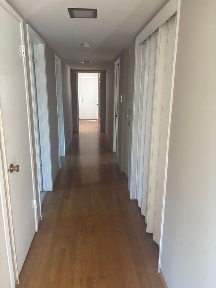 6866 Buena Terra Way - Photo 7 of 9