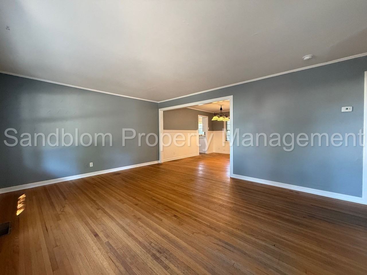 5125 S Saint Louis Ave - Photo 3 of 18