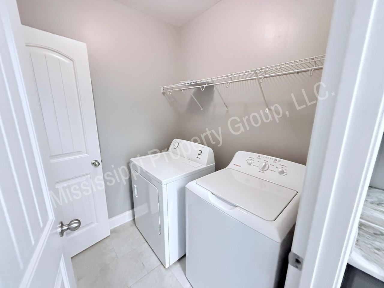 414 Walker Cir - Photo 7 of 31