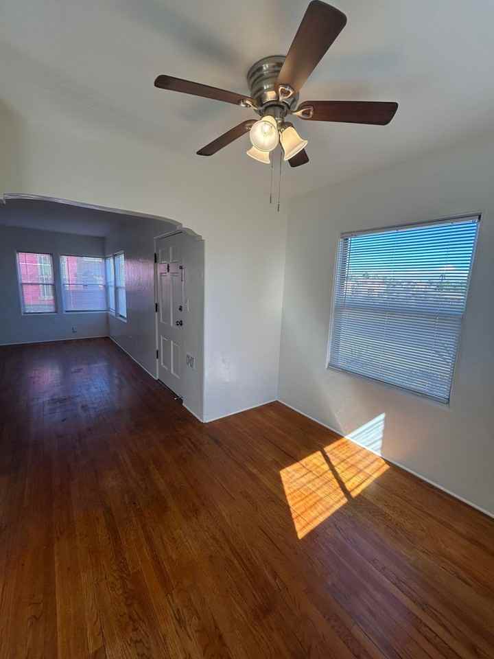 3012 Fairmount Ave - Photo 6 of 21
