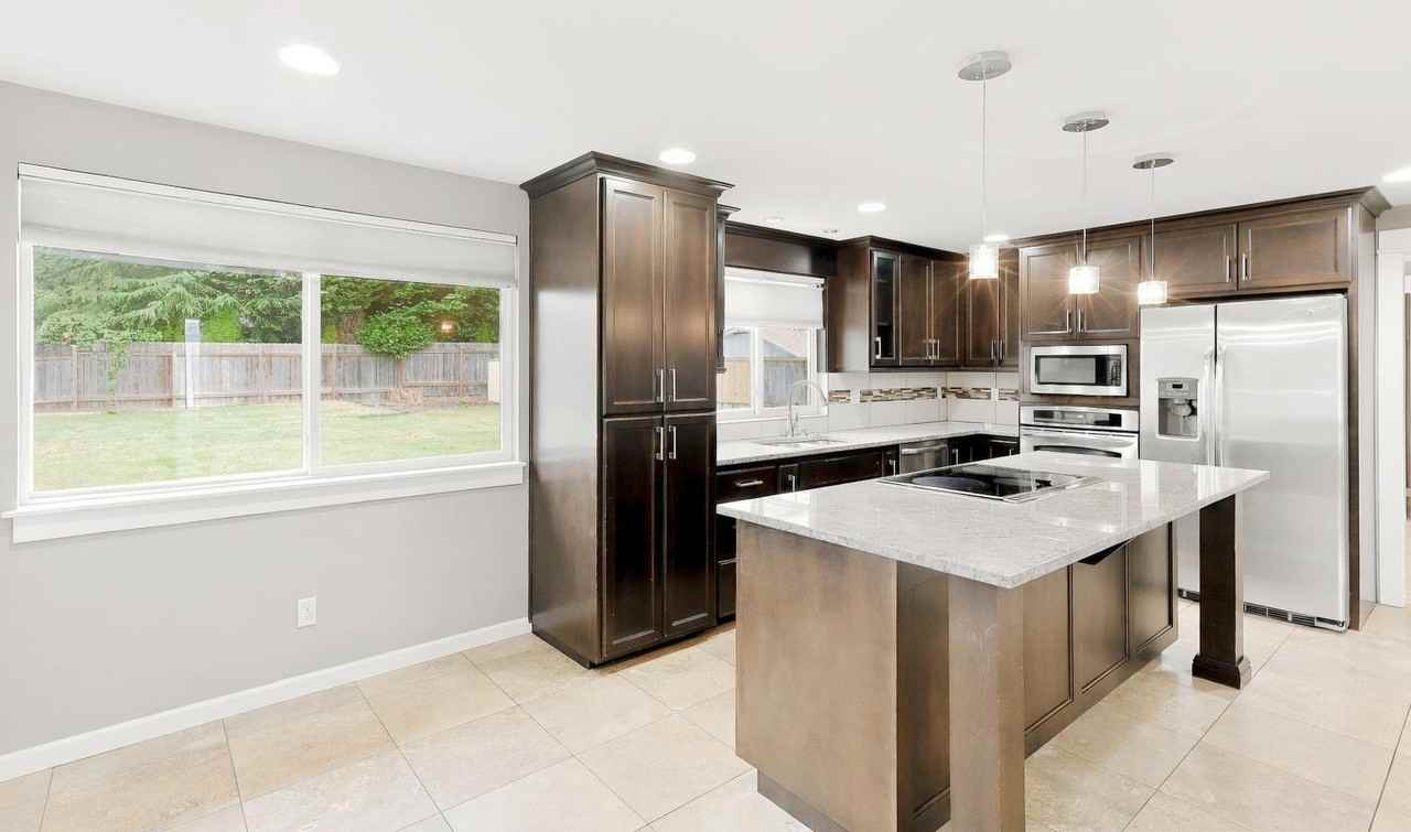 12624 106th Avenue Ct E - Photo 6 of 25
