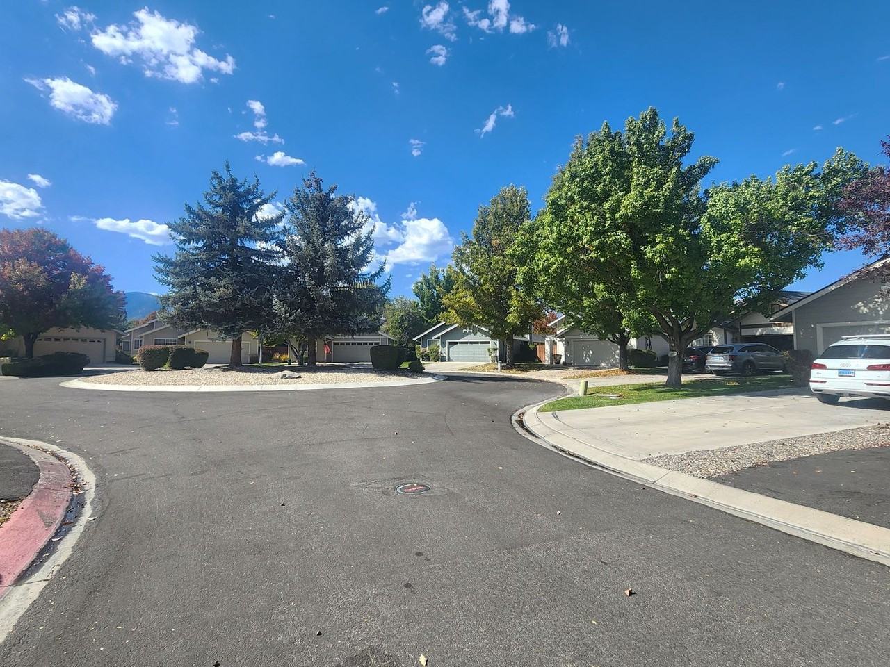 1775 Blue Spruce Ct - Photo 3 of 23