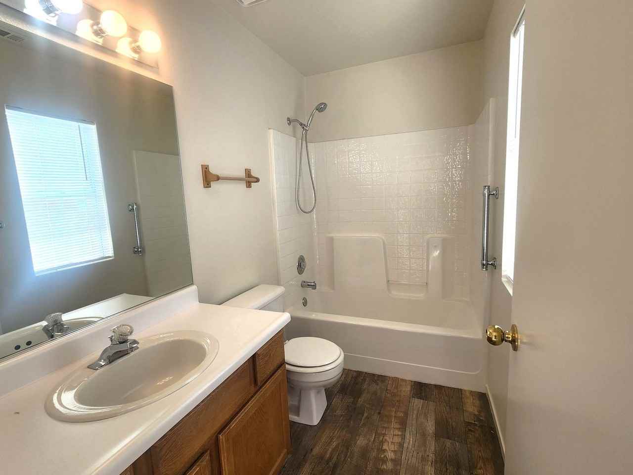 1775 Blue Spruce Ct - Photo 7 of 23
