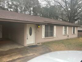 featured image of 807 Spring St