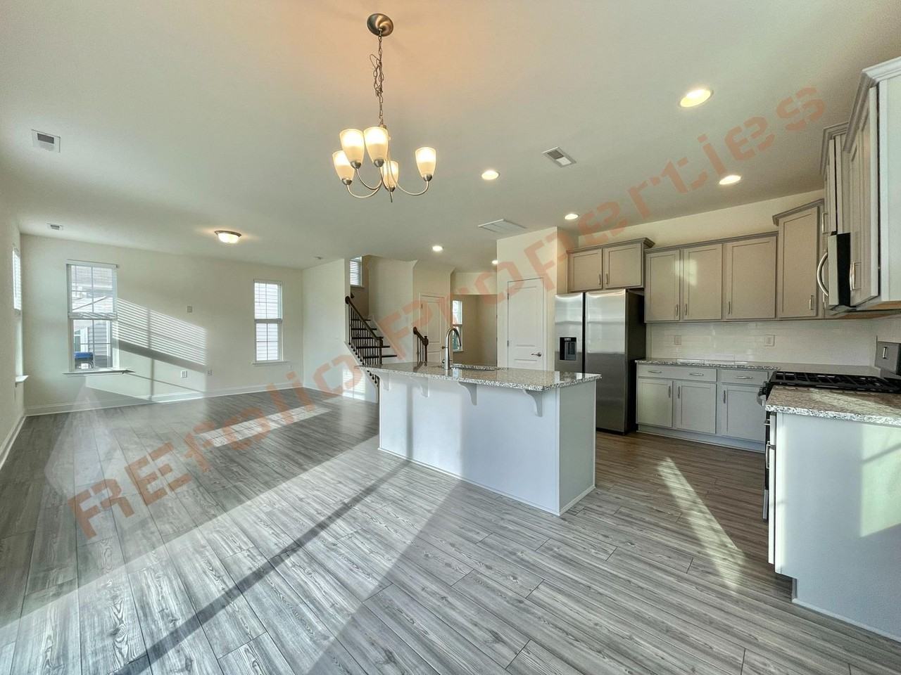 2004 Seford Dr - Photo 6 of 30
