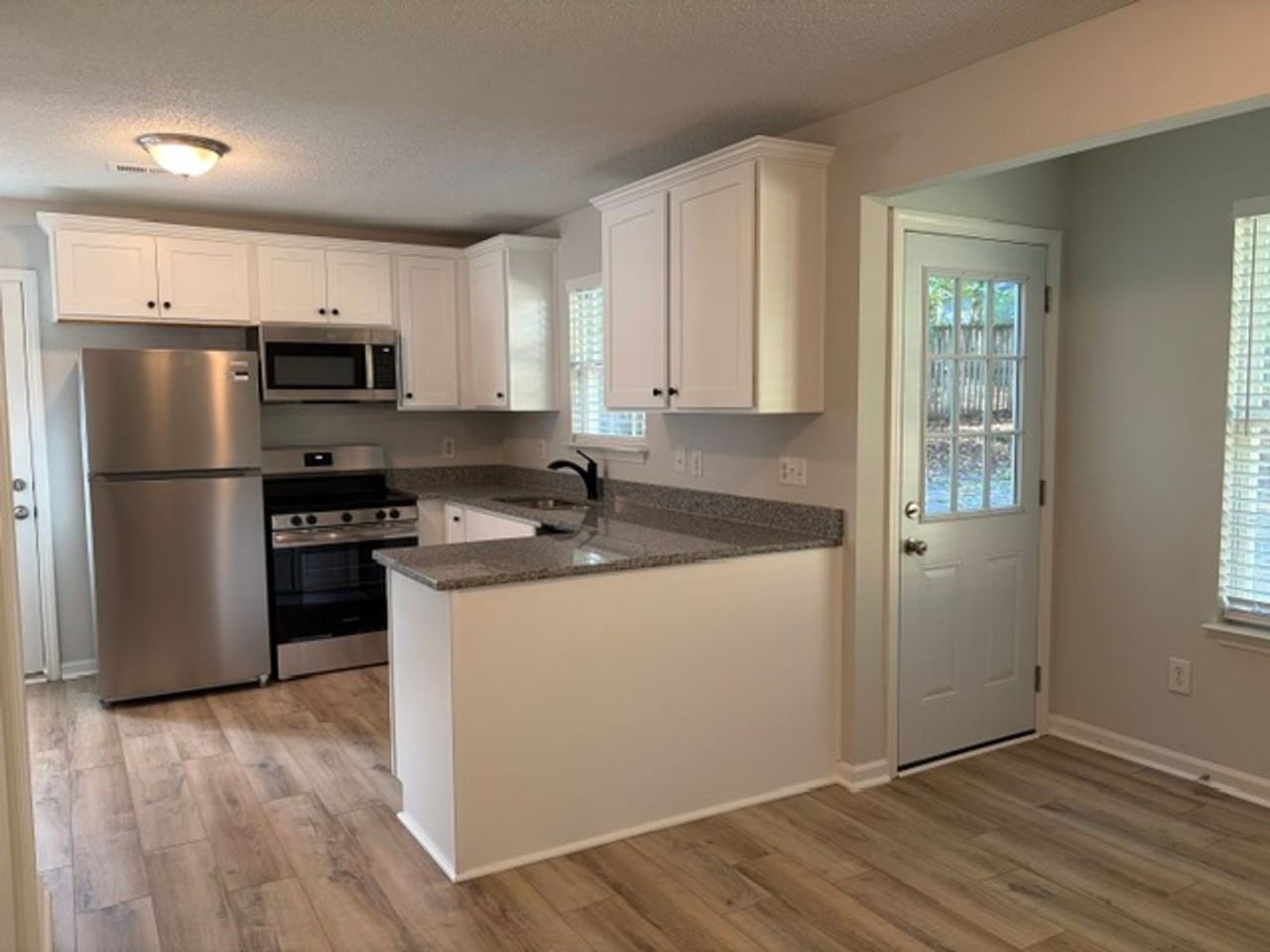 108 Holly Mountain Rd - Photo 3 of 7
