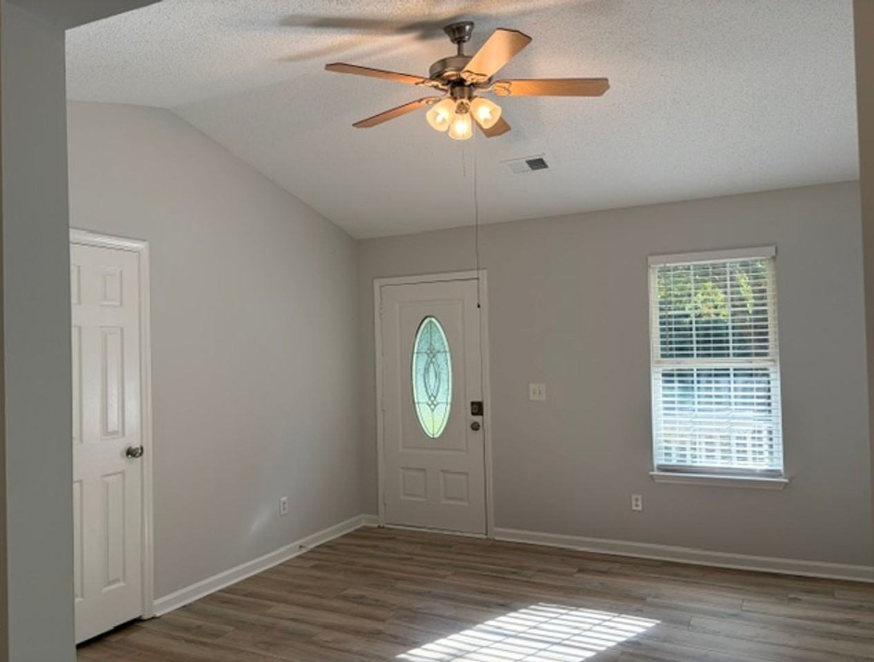 108 Holly Mountain Rd - Photo 4 of 7