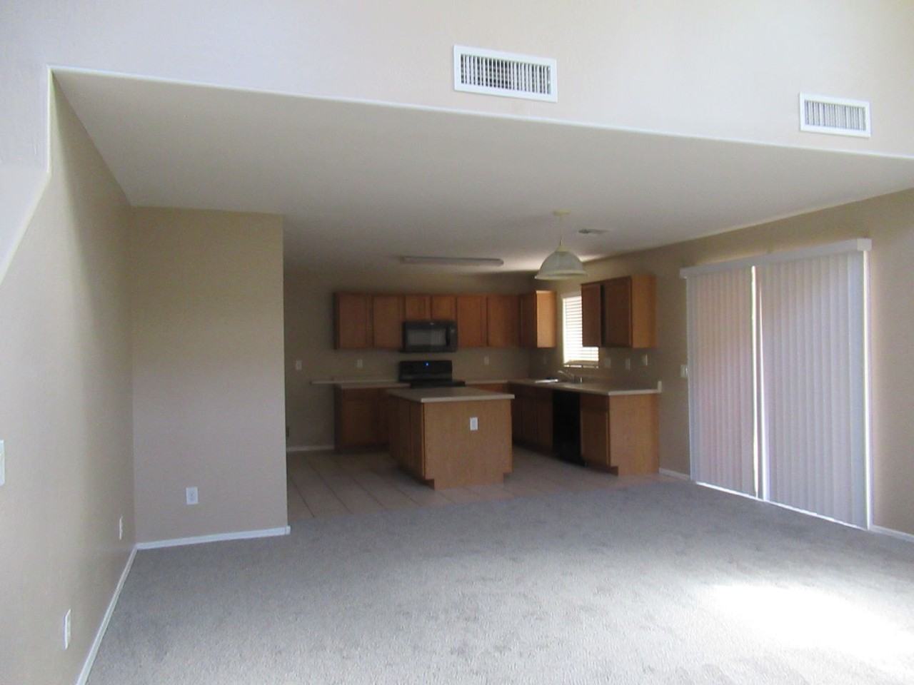 369 E Anastasia St - Photo 4 of 21