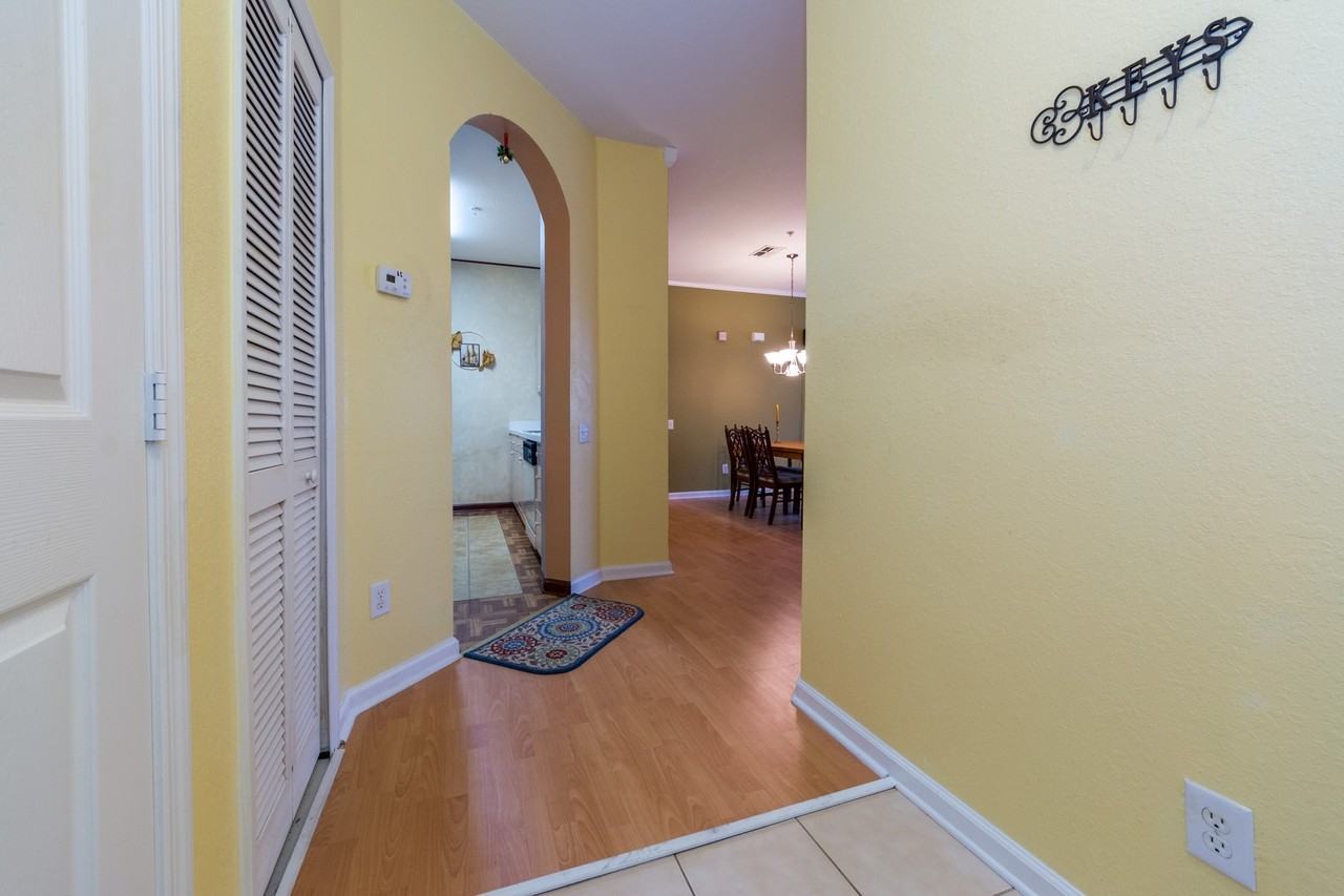 2301 Butterfly Palm Way - Photo 4 of 24