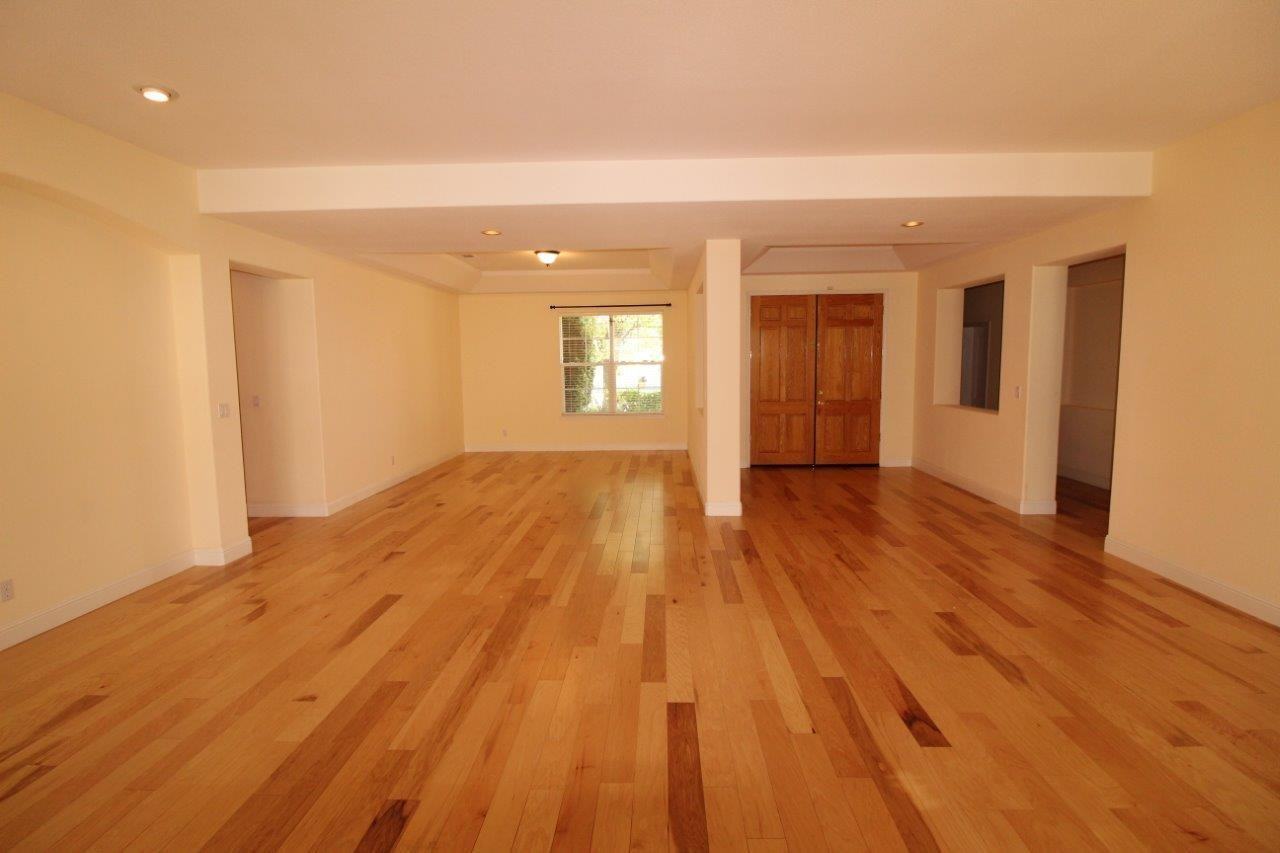 101 Forest Hill Dr - Photo 2 of 20