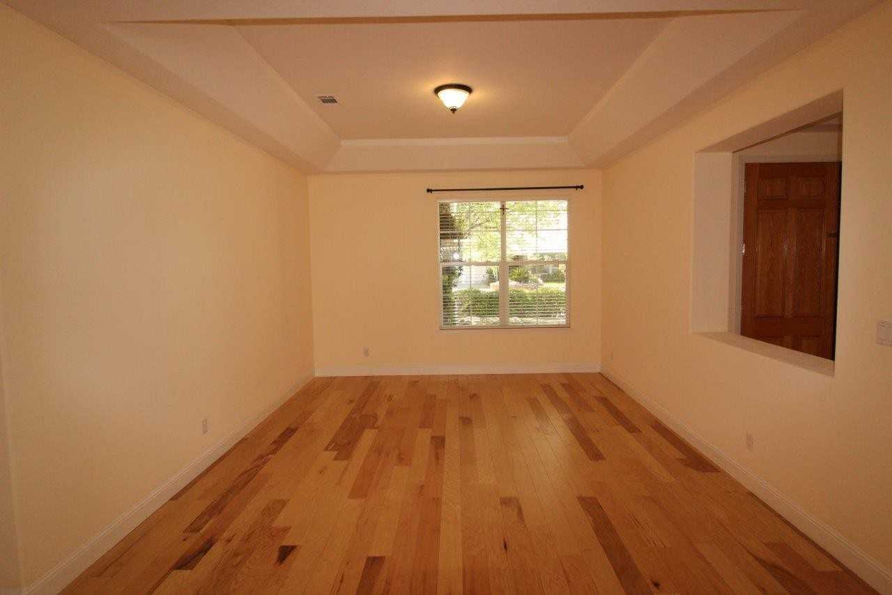 101 Forest Hill Dr - Photo 3 of 20