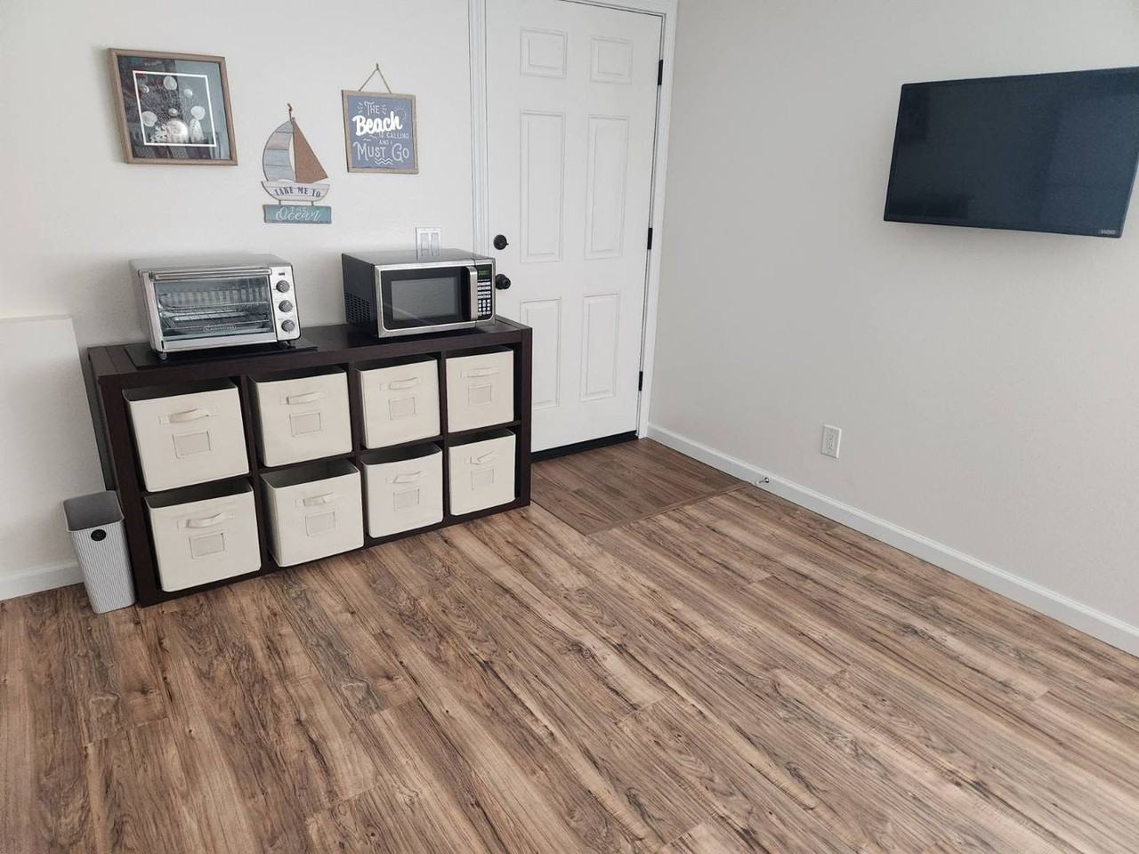 1637 Alrita St - Photo 4 of 16