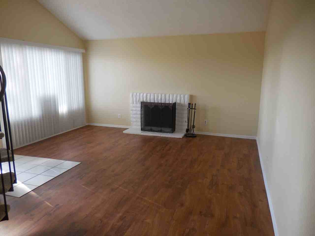 18644 Maplewood Cir - Photo 5 of 17