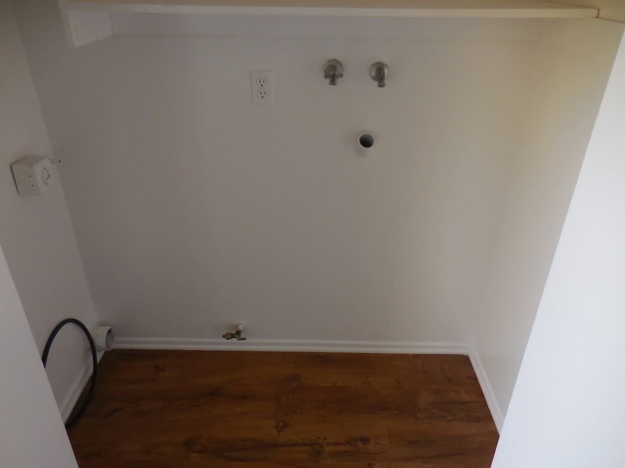 18644 Maplewood Cir - Photo 7 of 17