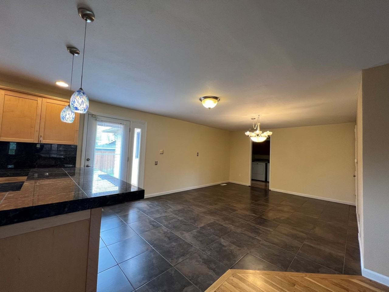 12001 Se 165th St - Photo 7 of 23