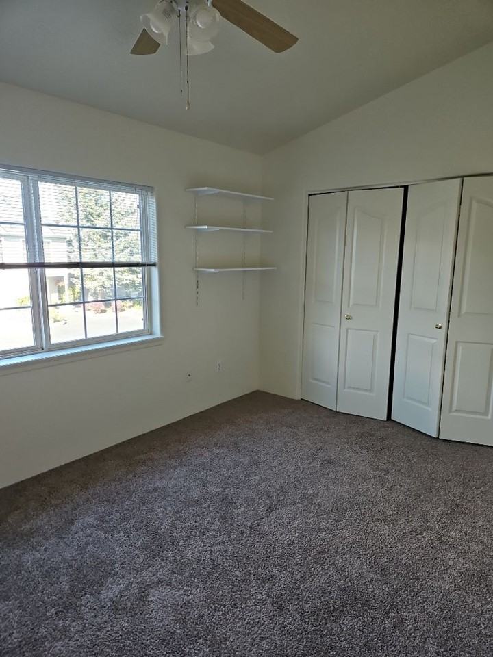 1224 N Modoc Ave #50 - Photo 7 of 9