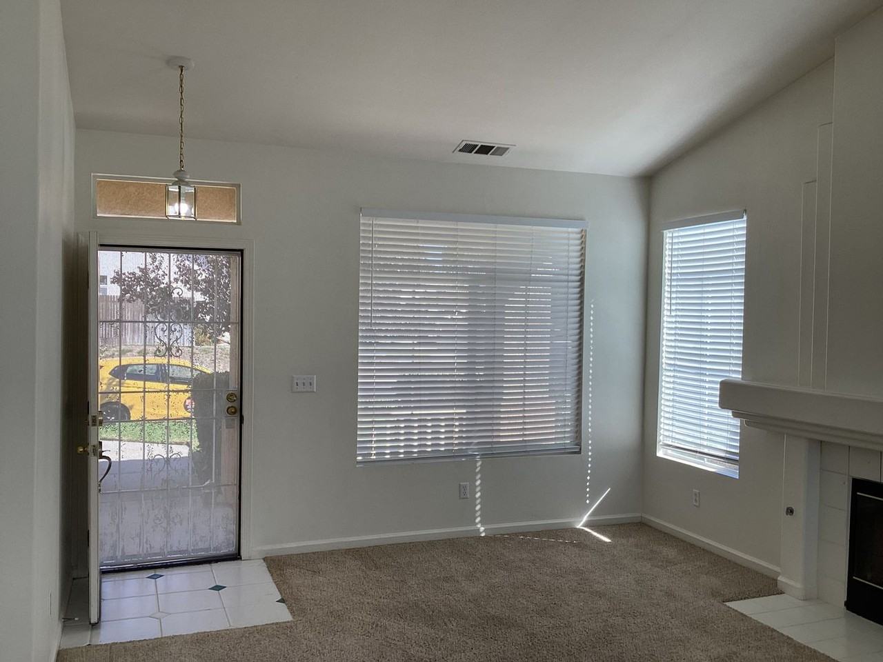 3695 Bellagio Ct - Photo 4 of 43