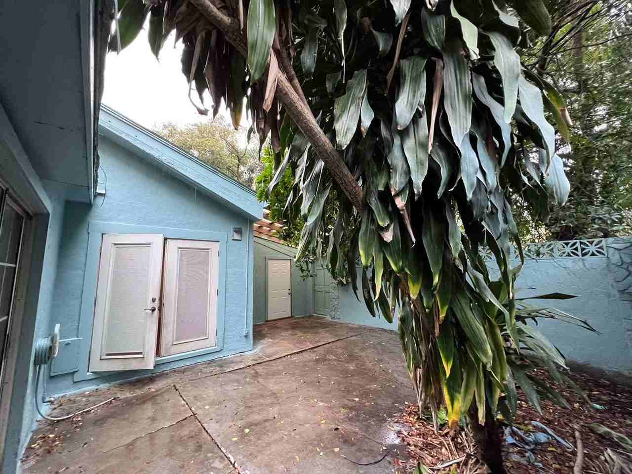 1423 W Humphrey St - Photo 7 of 25