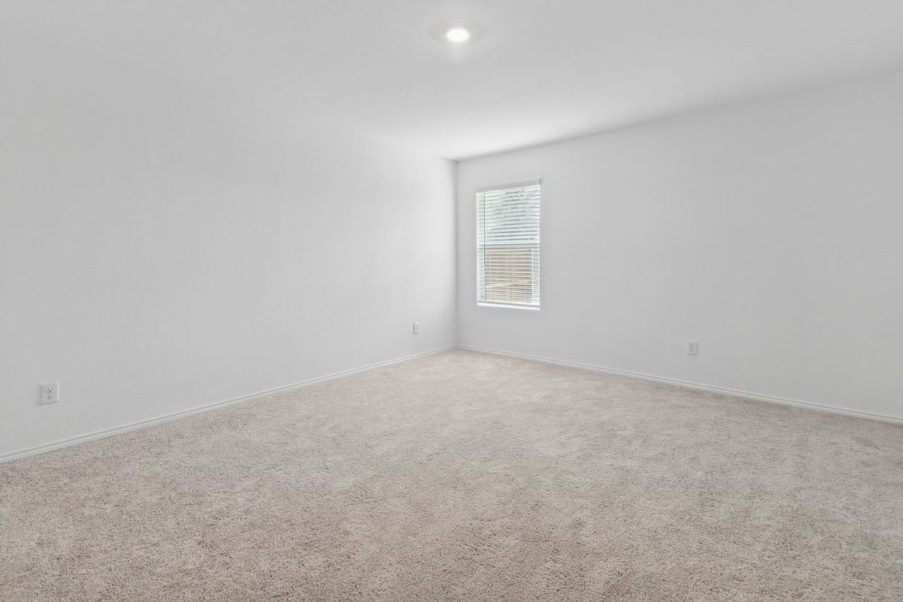3713 Esperanza St - Photo 5 of 29
