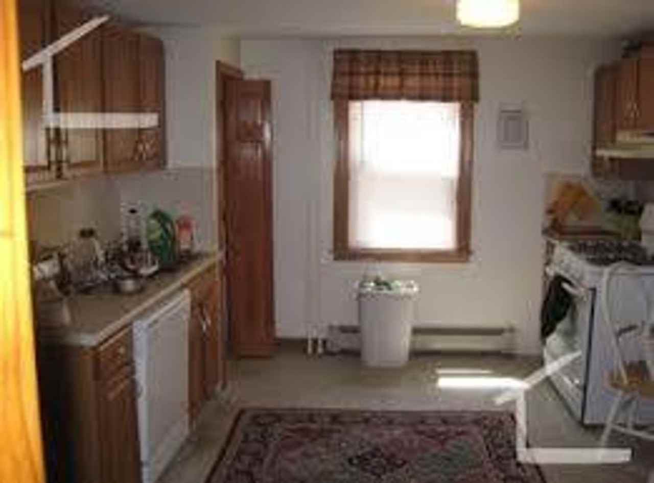 2 Oneil Pl - Photo 3 of 7
