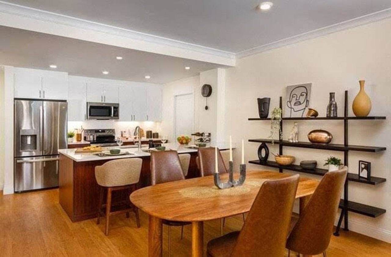 2 Oneil Pl - Photo 4 of 7