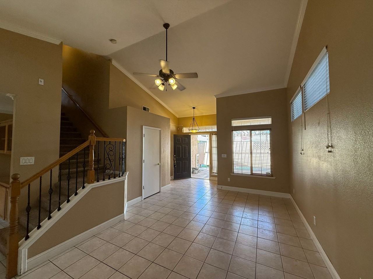 4600 Old Mill Ct - Photo 7 of 50