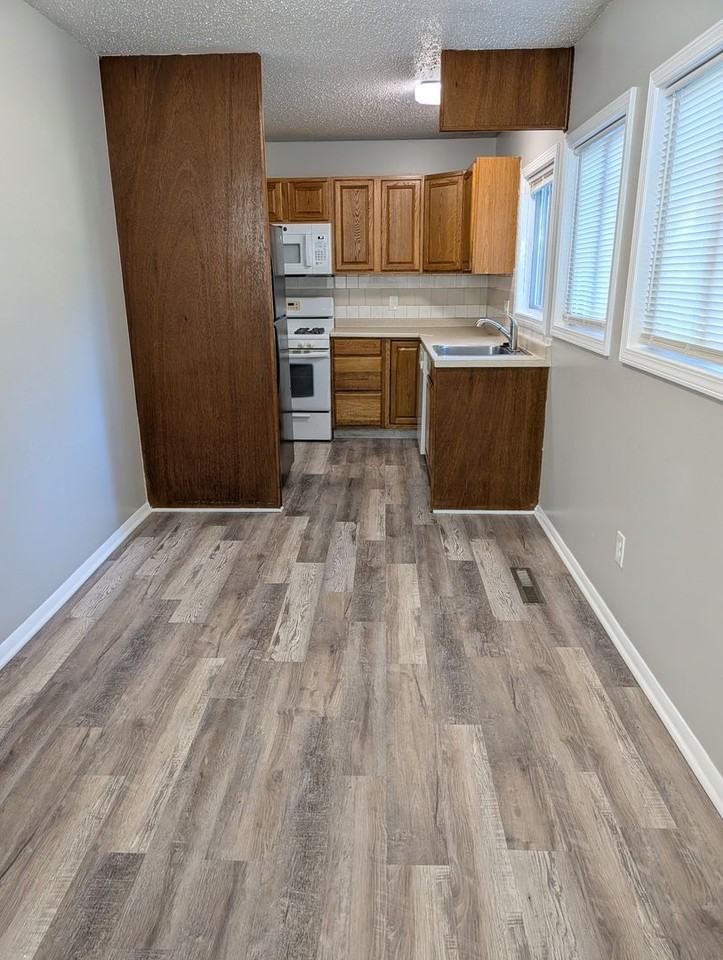 1500 Sw 23rd Park - Photo 6 of 13