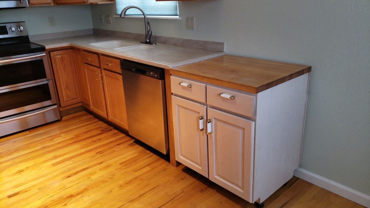 3970 Coral Pt - Photo 6 of 26